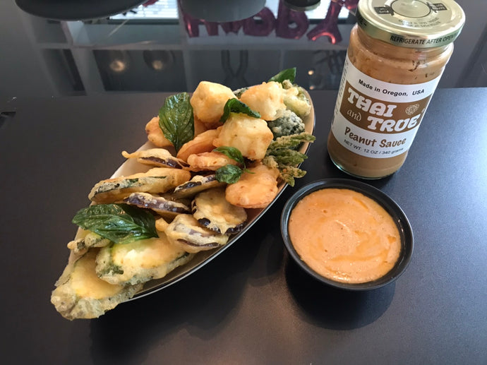 Vegetable Tempura with Peanut Sauce (V)