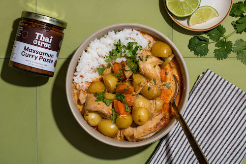 Slow Cooker Chicken Massamun Curry