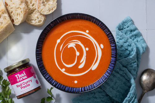 Creamy Curry Tomato Soup (V)